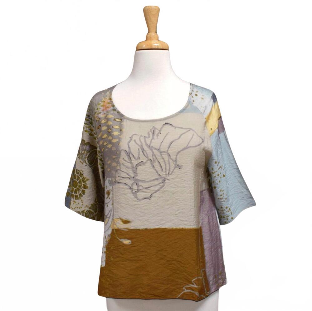 NEW 3 POTATO women's floral stamp abstract top in brown multi
